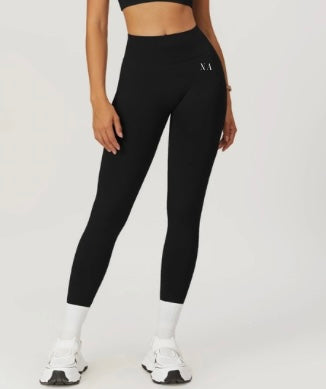 Signature sculpted leggings